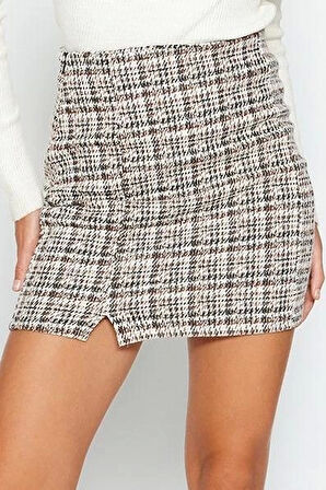 Modern Tarz Astarsız Örme Mini Boy Fermuarlı ve Yırtmaçlı Tüvit Normal Bel Mini Örme Etek