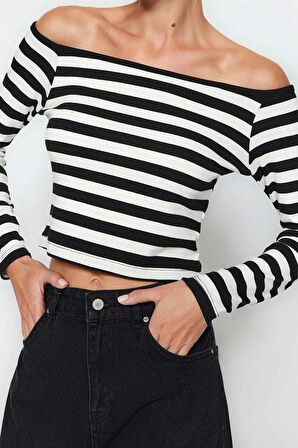 Moda Carmen Yaka Örme Slim Çizgili Desen Casual Günlük Regular Uzun Kol Bluz