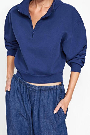 Fitted Fermuarlı Yaka Düşük Kol Crop Rahat Kesim Crop Fermuarlı Kalın Polarlı Örme Sweatshirt