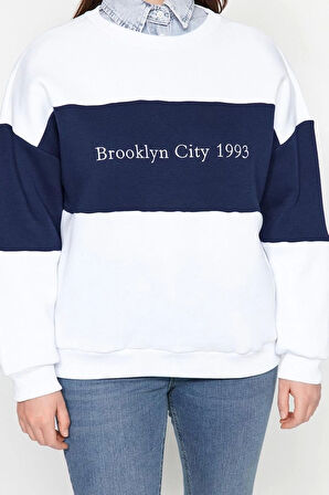 Büyük Beden Oversize Bisiklet Yaka Düşük Kol Kalın İçi Polarlı Nakış Detaylı Örme Sweatshirt