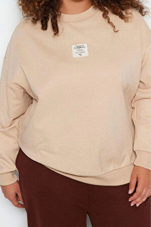 Büyük Beden Tarz Oversize Bisiklet Yaka Düşük Kol Regular Nakış Detaylı Kalın Örme Sweatshirt