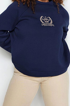 Büyük Beden Oversize Bisiklet Yaka Reglan Kol Kalın İçi Polarlı Nakış Detaylı Örme Sweatshirt