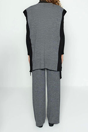 Moda Bisiklet Yaka Düşük Kol Taş Yırtmaç Detaylı Yelek-Pantolon Triko Alt-Üst Takım