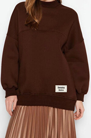 Tesettür Tarz Oversize Bisiklet Yaka Standart Kol Regular Örme İçi Polarlı Tüylü Sweatshirt