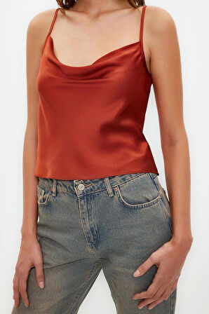 Moda Degaje Yaka Dokuma Regular Düz Desen Casual Günlük Regular Askılı Kol Bluz