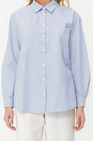 Moda Kadın Gömlek Yaka Çizgili Desen Resmi Çizgili Cep Detaylı Oversize Geniş Kalıp Dokuma Gömlek