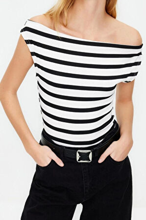 Moda Kayık Yaka Örme Slim Geometrik Desen Casual Günlük Regular Kısa Kol Bluz