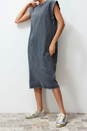 Kısa Kollu Bisiklet Yaka Haki Düz T-shirt Elbise %100 Pamuk Ay Kol Shift Rahat Kesim Midi Elbise