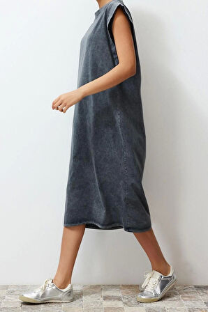 Kısa Kollu Bisiklet Yaka Haki Düz T-shirt Elbise %100 Pamuk Ay Kol Shift Rahat Kesim Midi Elbise