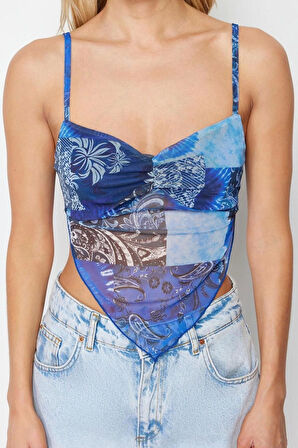 Moda Degaje Yaka Örme Slim Geometrik Desen Casual Günlük Crop Askılı Kol Bluz