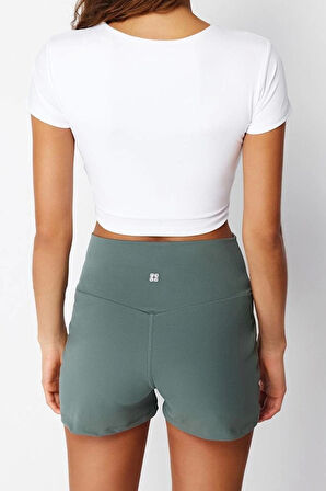 Moda Havuz Yaka Örme Fit Düz Desen Sportswear Crop Kısa Kol Bluz