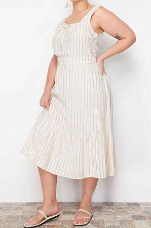 Moda Rahat Keten Karışımlı Dokuma Kare Yaka Kısa Kol Eteği Fırfırlı Midi Boy Büyük Beden Elbise