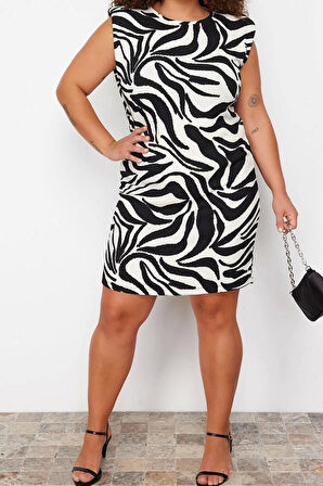 Moda Fit Casual Günlük Bürümcük Örme Bisiklet Yaka Kolsuz Kol Shift Midi Boy Büyük Beden Elbise