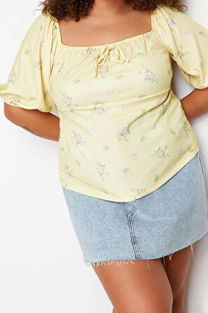 Moda Büyük Beden Kare Yaka Örme Fit Çiçekli Desen Casual Günlük Regular Kısa Kol Bluz