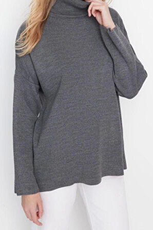 Kadın Modern Tarz Rahat Uzun Balıkçı Yaka Düz Kol Regular Triko Kazak