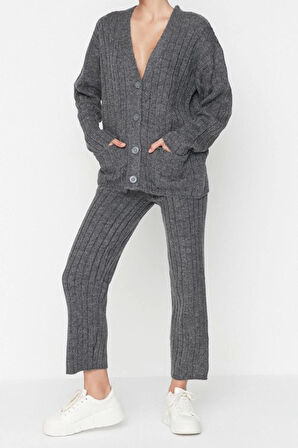 Tarz Kadın Modern Moda Normal Bel Geniş Paça V Yaka Geniş Kalıp Yumuşak Dokulu Triko Alt-Üst Takım