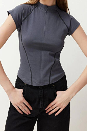 Moda Fermuarlı Yaka Örme Slim Düz Desen Casual Günlük Crop Kısa Kol Bluz