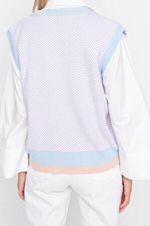 Kadın Modern Tarz Rahat Kolsuz V Yaka Geometrik Kol Regular Triko Süveter