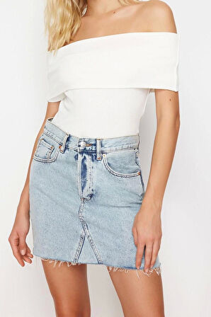 Moda Carmen Yaka Örme Slim Fit Düz Desen Casual Günlük Regular Kısa Kol Bluz