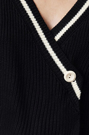 Kadın Modern Tarz Regular Kruvaze Crop Triko Hırka