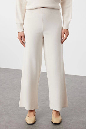 Moda Triko Düz Dik Yaka Düşük Kol Casual Günlük Geniş Kalıp Fermuarlı ve Cepli Triko Alt-Üst Takım