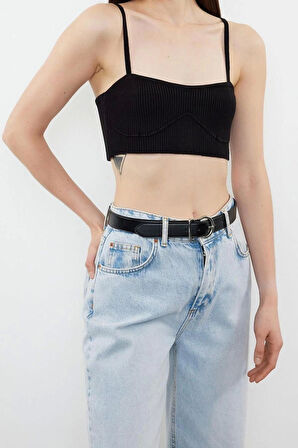 Moda Kalp Yaka Triko Regular Düz Desen Casual Günlük Crop Askılı Kol Bluz