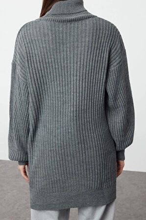 Kadın Modern Tarz Rahat Uzun Balıkçı Yaka Düz Kol Regular Triko Kazak