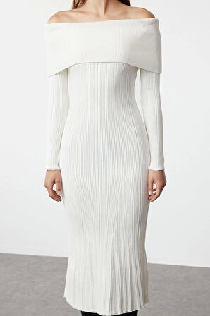 Moda Stil Regular Carmen Yaka Midi Boy Triko Basic Elbise