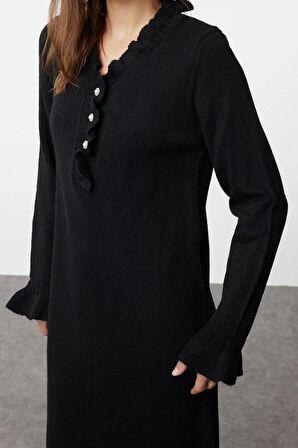 Moda Stil Relaxed V Yaka Maxi Boy Tesettür İnci Detaylı Yumuşak Dokulu Triko Elbise