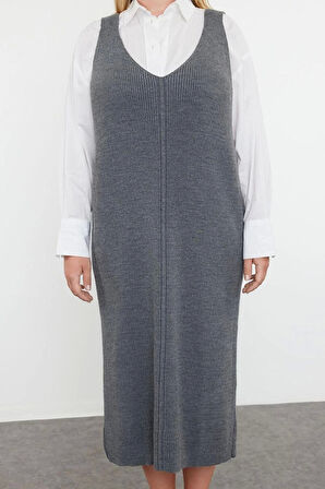 Moda Stil Fitted V Yaka Midi Boy Büyük Beden Jile Triko Elbise