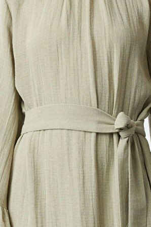 Moda Stil Relaxed Bisiklet Yaka Maxi Boy Tesettür Eteği Fırfırlı Müslin Dokuma Elbise