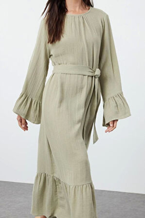 Moda Stil Relaxed Bisiklet Yaka Maxi Boy Tesettür Eteği Fırfırlı Müslin Dokuma Elbise