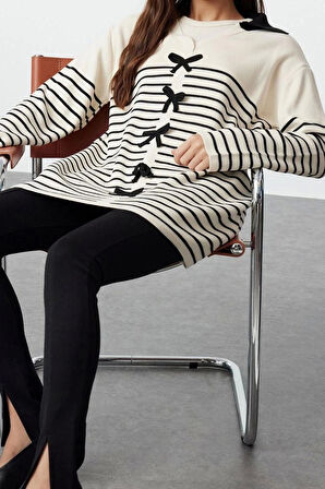 Kadın Modern Tarz Rahat Uzun Polo Yaka Çizgili Kol Regular Triko Kazak