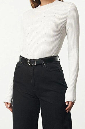 Stil Modern Kadın Regular Standart Kol Dik Yaka Balıkçı Yaka Taş Detaylı Triko Kazak