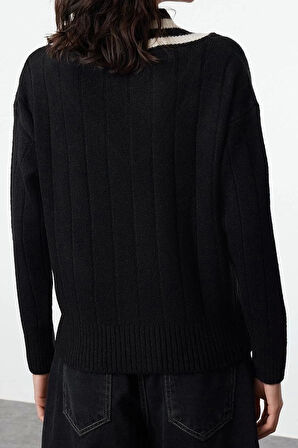 Stil Modern Kadın Regular Standart Kol V Yaka Yumuşak Dokulu Renk BlokluTriko Kazak