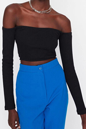 Moda Carmen Yaka Örme Slim Düz Desen Casual Günlük Super Crop Uzun Kol Bluz
