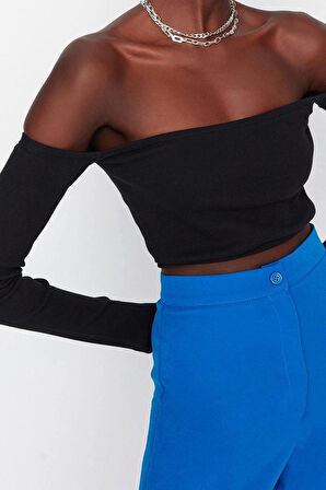 Moda Carmen Yaka Örme Slim Düz Desen Casual Günlük Super Crop Uzun Kol Bluz