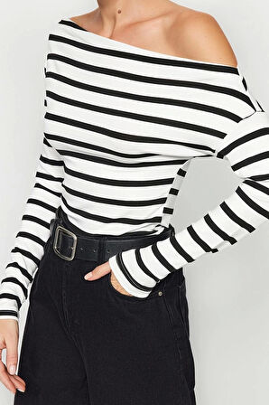 Moda Kayık Yaka Örme Slim Çizgili Desen Casual Günlük Regular Uzun Kol Bluz