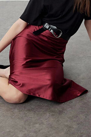 Moda A-line Düz Desen Günlük Midi Boy Premium Saten A Kesim Çan Form Midi Örme Etek