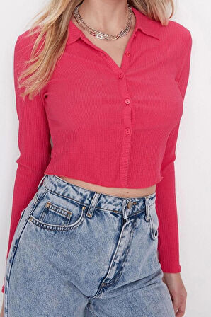 Stil Kadın Düğmeli Fitted Vücuda Oturan Polo Yaka Bürümcük Dokulu Bluz Crop Örme Slim Kalıp