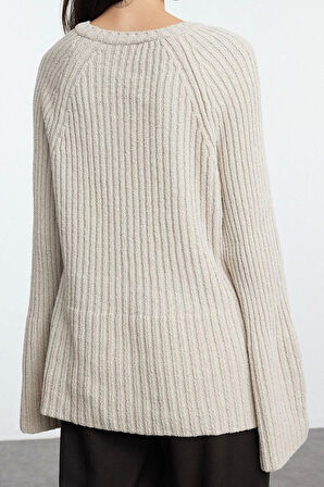Stil Modern Kadın Regular Standart Kol Bisiklet Yaka Geniş Kalıp Peplum Detaylı Triko Kazak