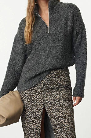 Stil Modern Kadın Regular Standart Kol Dik Yaka Buklet İplik Triko Kazak