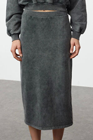 Tarz Kadın Modern Normal Bel Boru Paça Yıkamalı Regular Normal Kalıp Midi Örme Alt-Üst Takım