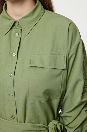 Moda Stil Regular Gömlek Yaka Mini Boy Cep ve Büzgü Detaylı Dokuma Gömlek Elbise