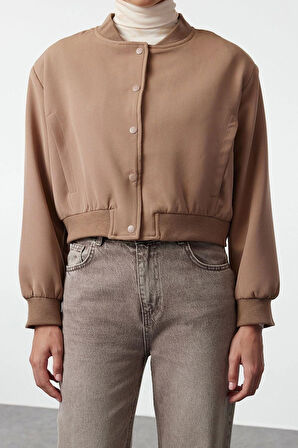 Tasarım Düz Astarlı Yaka Crop Bol Hakim Kadın Oversize Crop İnce Bomber Mont