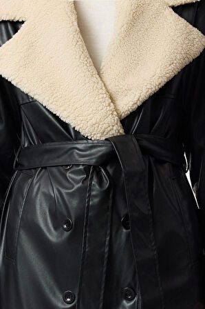 Tasarım Düz Astarlı Yaka Uzun Oversize Ceket Kadın Oversize Peluş Yaka Detaylı Suni Deri Trençkot
