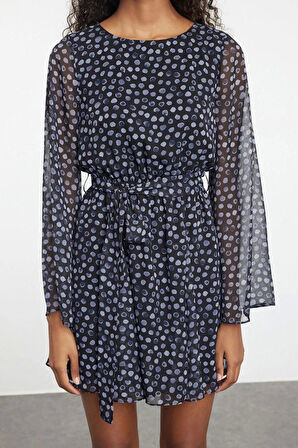 Moda Regular Mini Boy Puantiye Desenli Eteği Belden Açılan Astarlı Dokuma Şifon Kışlık Elbise