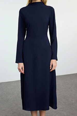 Moda Stil Regular Bisiklet Yaka Midi Boy Shift Düz Kesim Saten Dokuma Elbise