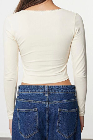 Stil Kadın Derin Yaka Dantel Detaylı Kol Pamuklu Esnek Bluz Crop Örme Slim Kalıp