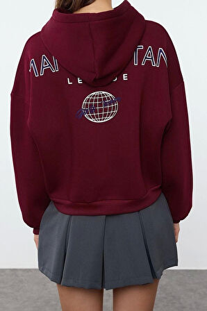 Tarz Relaxed Kapüşonlu Düşük Kol Crop Sırt Baskı Detaylı Kalın İçi Polarlı Örme Sweatshirt